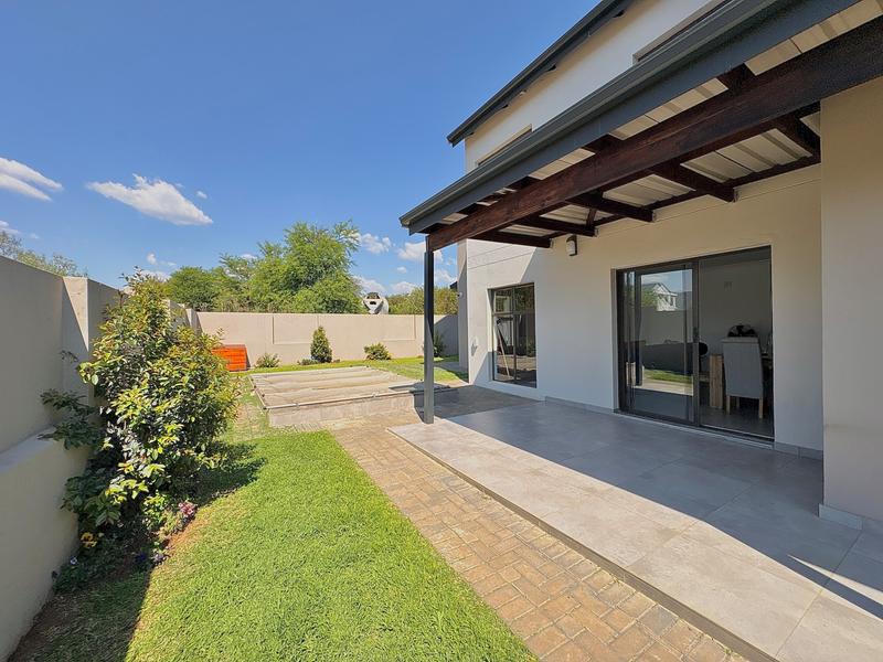 To Let 4 Bedroom Property for Rent in Hartbeespoort Rural North West